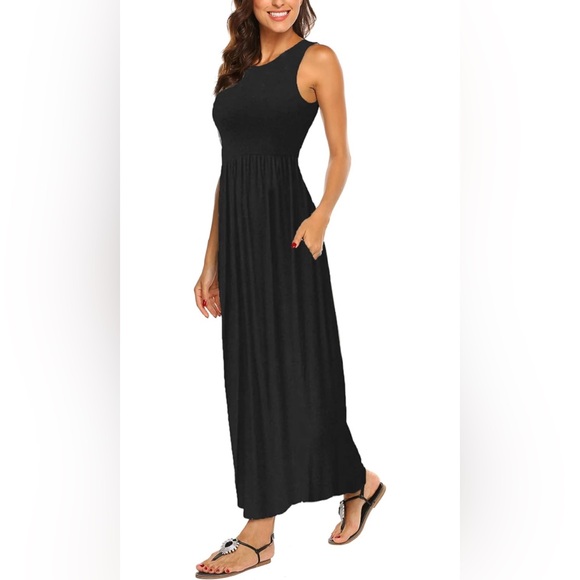Sleeveless casual maxi with pockets - Picture 1 of 8